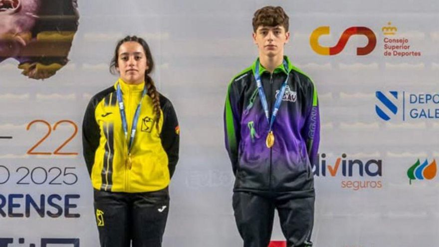Uxía Rodríguez y Pablo Martínez en lo alto del podium. | FdV