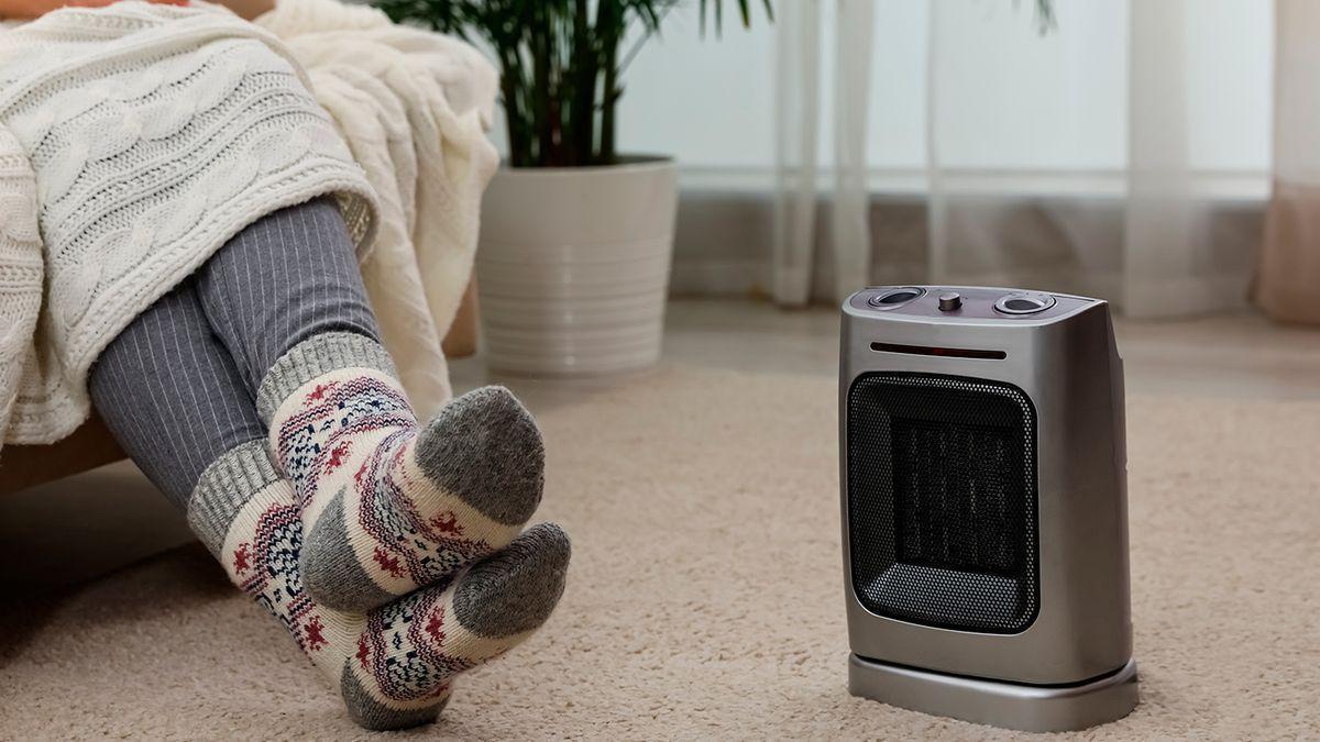 BLACK FRIDAY OFERTAS  Así es el mejor calefactor para este invierno:  silencioso, ahorra casi 15 euros y con mando a distancia