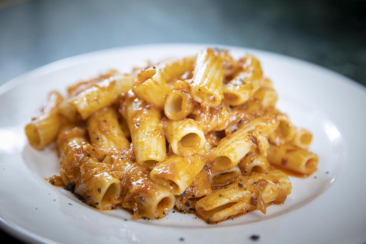 Los 'rigatoni' con sobrasada y chocolate blanco.