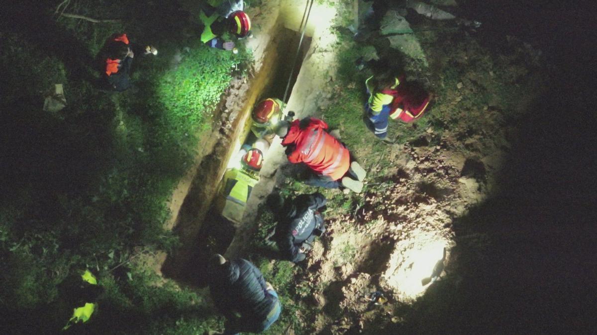 Servicios de emergencias localizan en la zanja al hombre desaparecido en Cartagena.