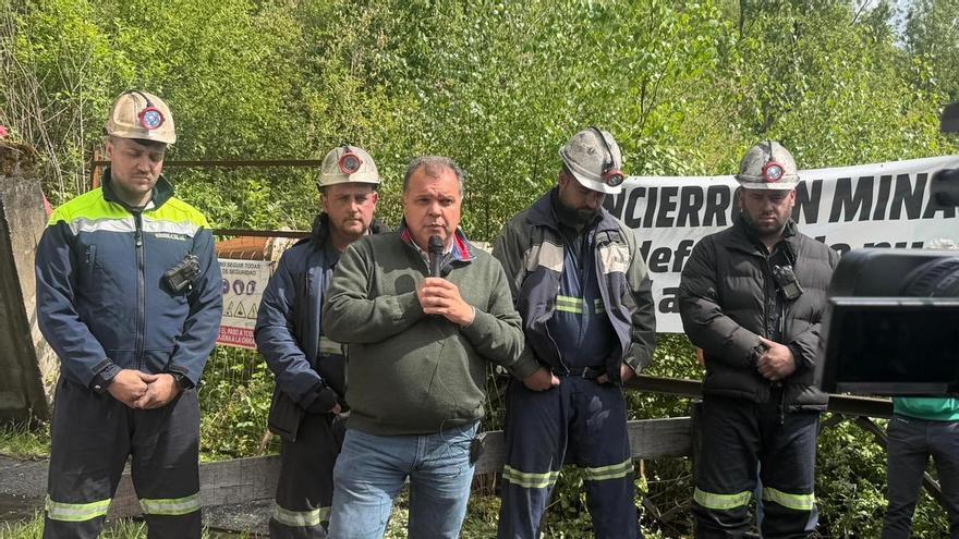Los mineros de Mina Miura, en Ibias, harán una marcha hasta la Junta General si la empresa no paga antes del miércoles