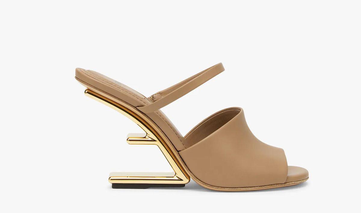 Sandalias camel