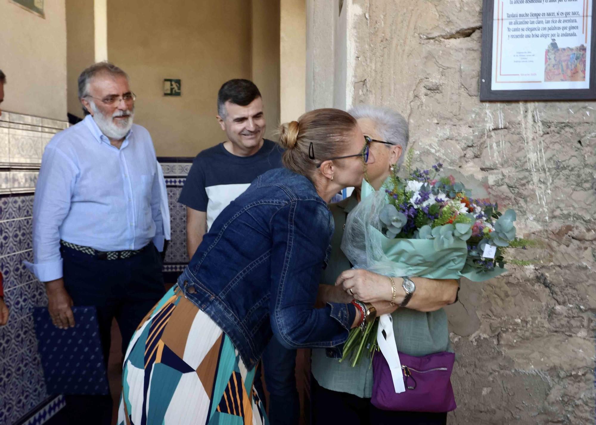 La Plaza de Toros de Alicante rinde homenaje al gran aficionado alicantino Pepe Villar