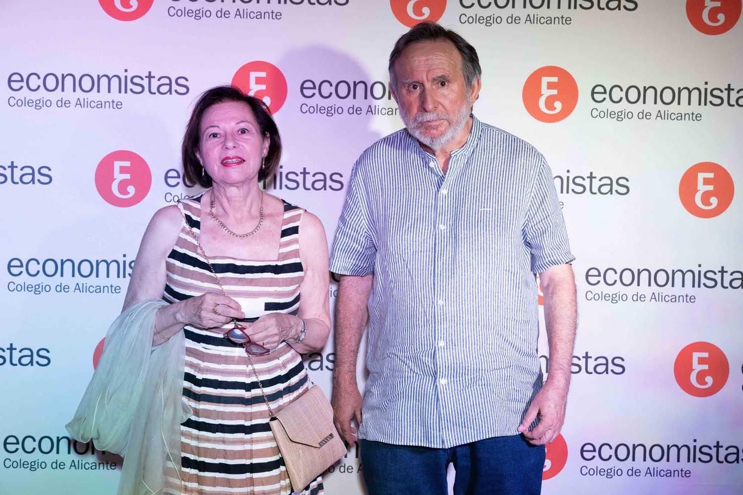 Los Economistas de Alicante celebran su cena anual en honor a su patrón