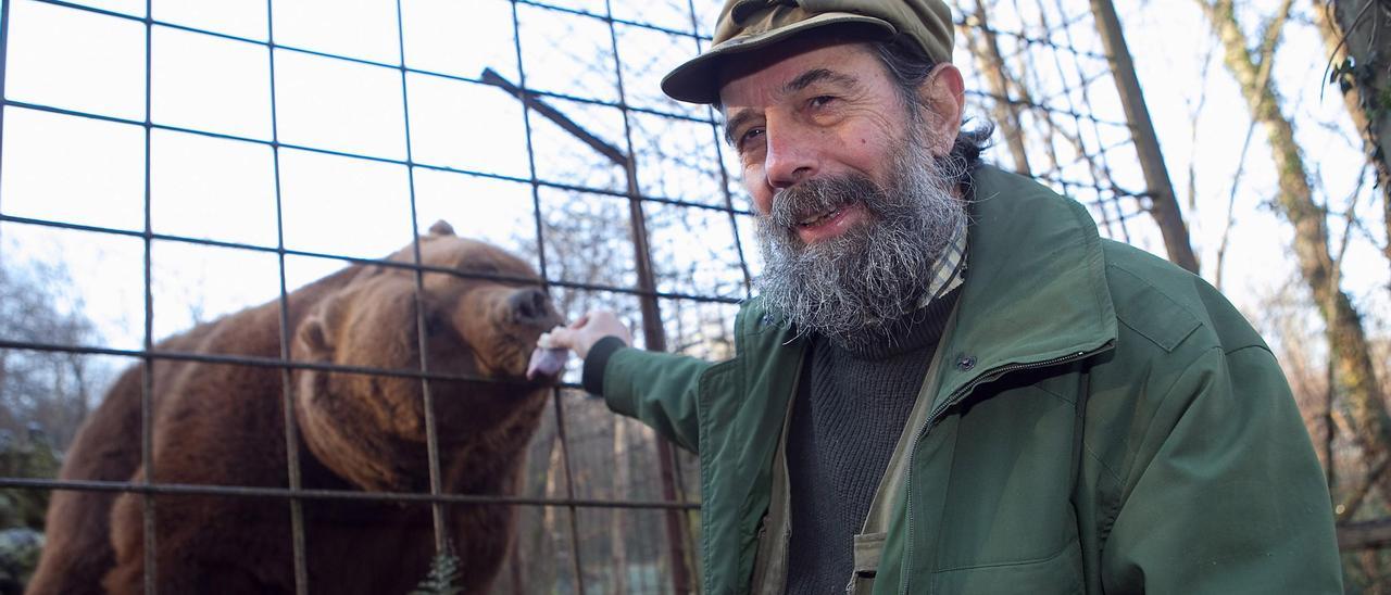 Ernesto Junco, en su zoo, en una imagen de archivo.