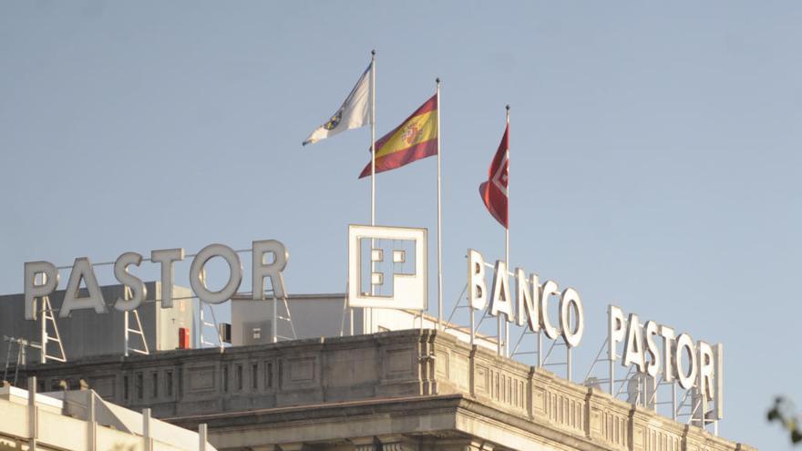 Sede del Banco Pastor en A Coruña: // Eduardo Vicente