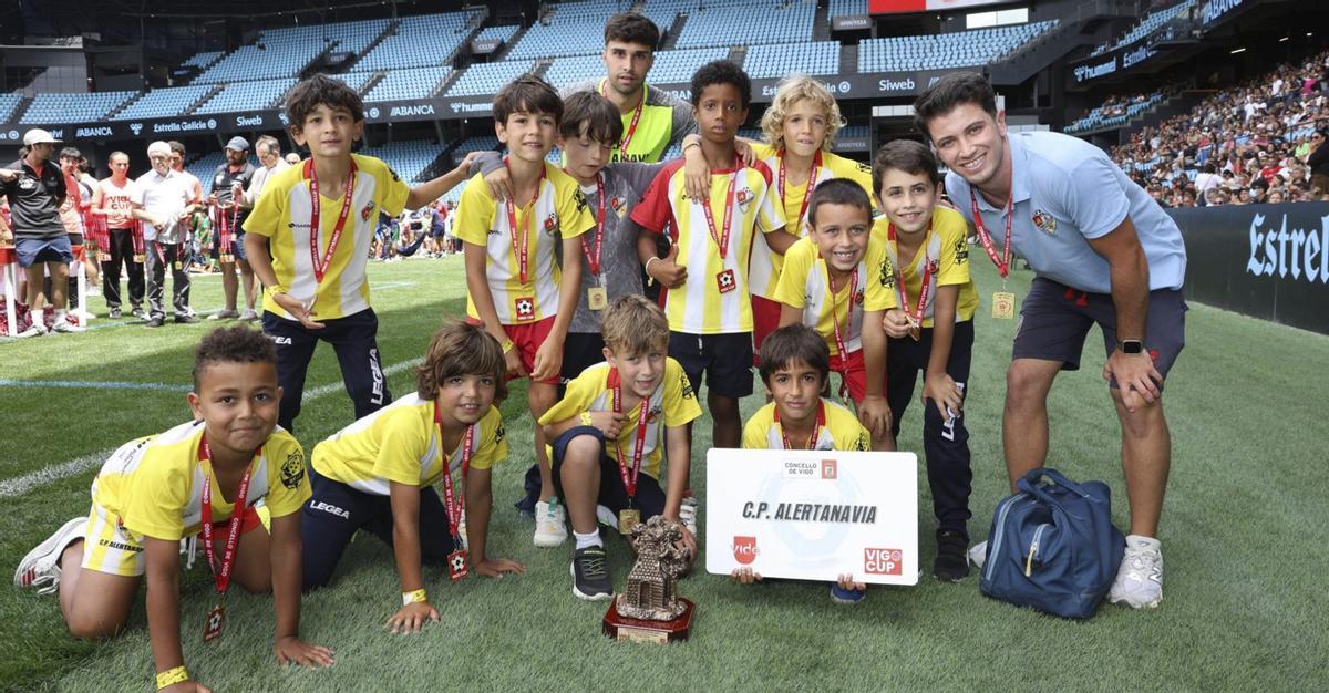 El Coruxo, campeón de la categoría cadete.