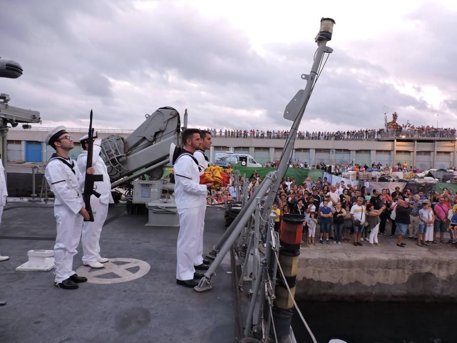 Jornada de puertas abiertas en Águilas con la Armada