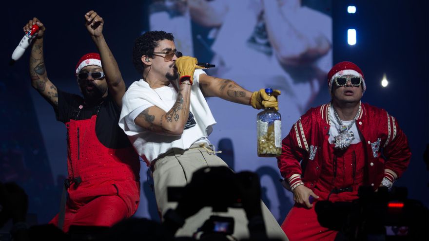 La música de Bad Bunny reivindica el español ante las políticas del presidente Donald Trump
