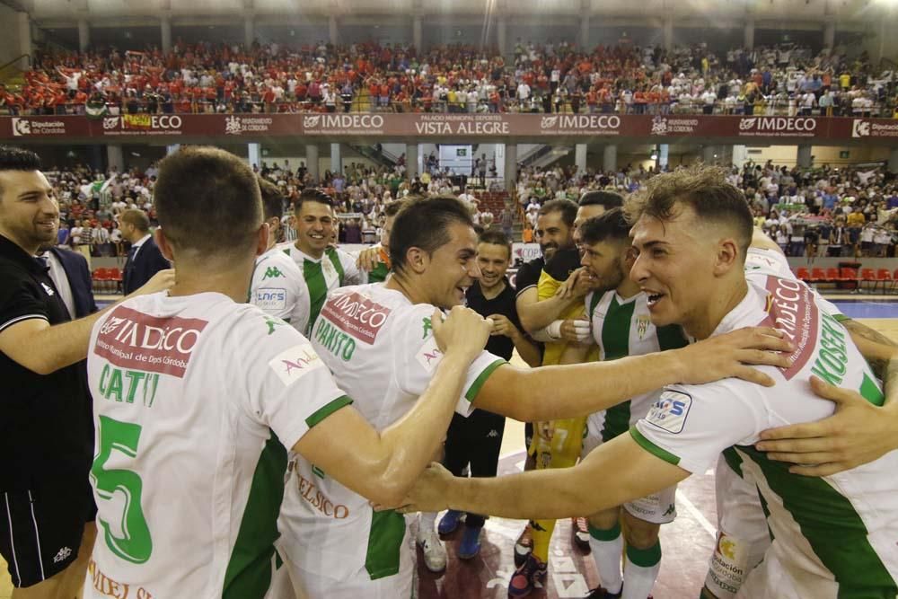 El Córdoba Futsal acaricia el ascenso a Primera División