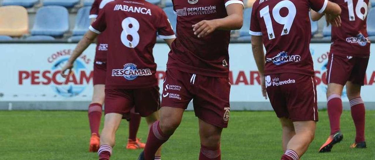 Adrián Mouriño durante un entrenamiento. // Rafa Vázquez