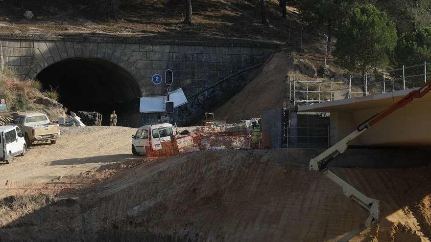 Las obras de adecuación del viaducto de Valderrey al AVE, a buen ritmo