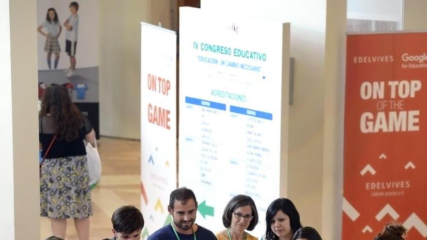 Congreso educativo de UCOERM celebrado en el Auditorio Regional Víctor Villegas en el año 2018. JUANCHI LÓPEZ