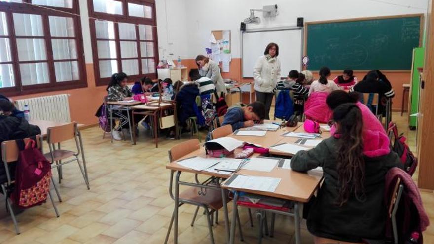 Los padres, &quot;indignados&quot; ante la falta de calefacción en los colegios