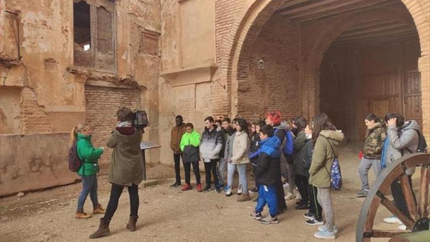 El alumnado del instituto aprende a hacer cortometrajes