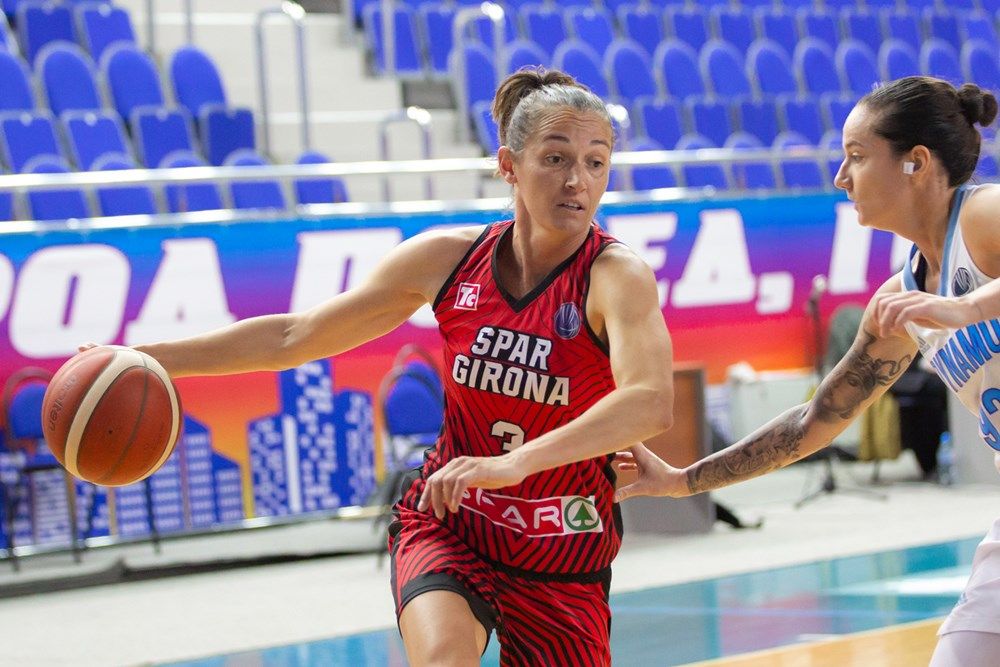 Clara derrota de l'Spar Girona en la visita a Kursk (92-75)