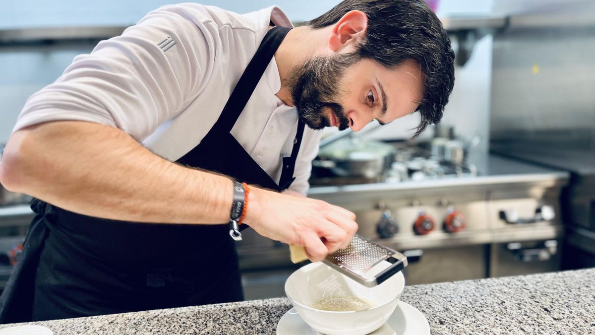 Coco Montes, dando forma al menú de Pabú.