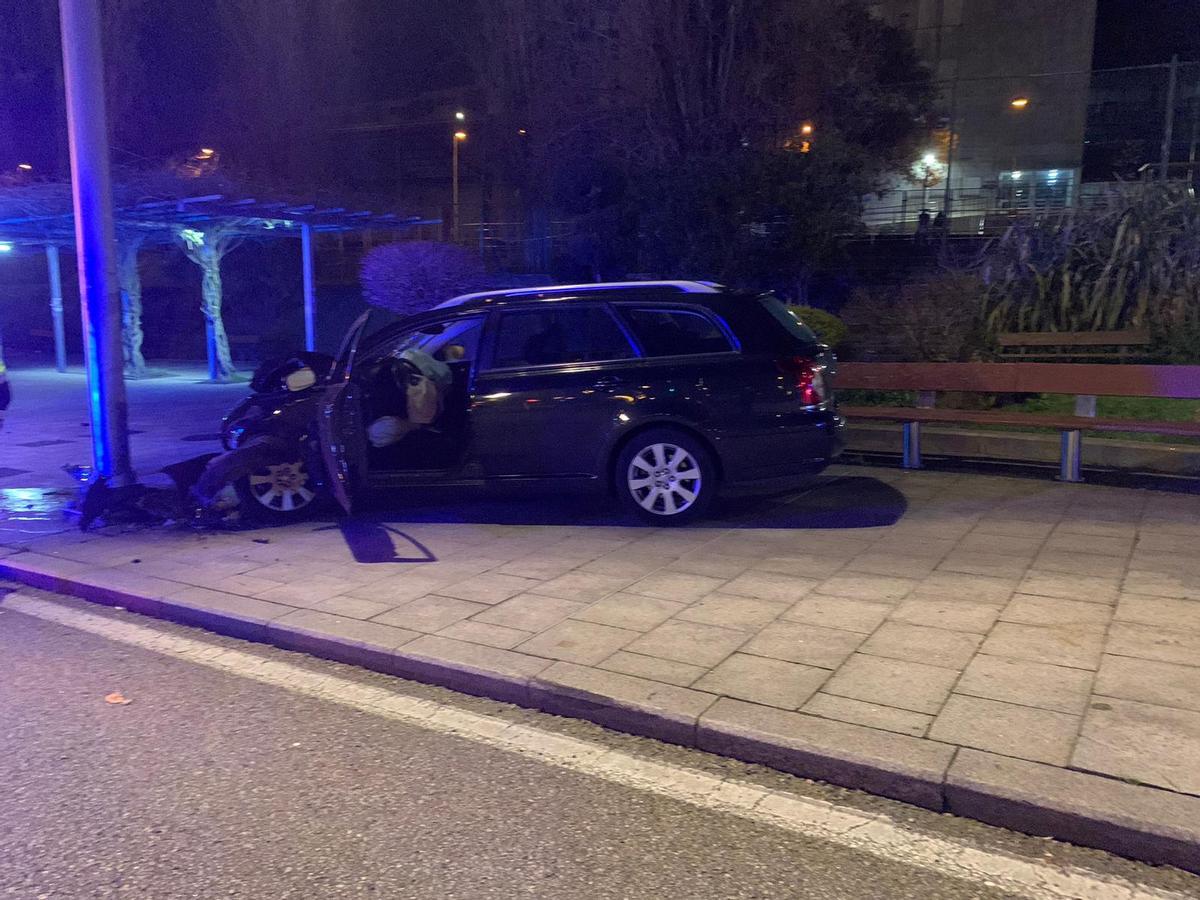 Aparatoso accidente en las fuentes de Aragón de Vigo