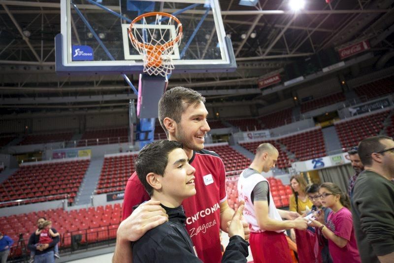 Entrenamiento a puerta abierta del Tecnyconta Zaragoza