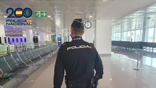 Detenido por tirar al suelo a un trabajador del aeropuerto de Palma, que se rompió las dos muñecas