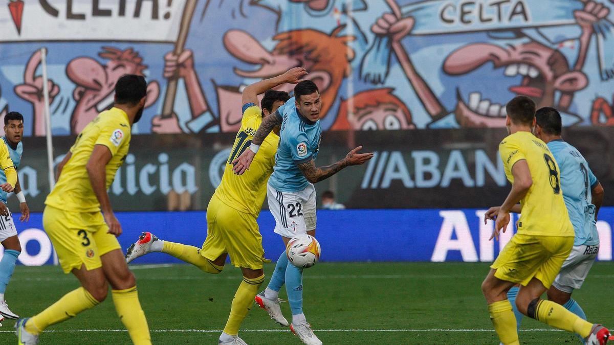 Una acción del Celta-Villarreal.