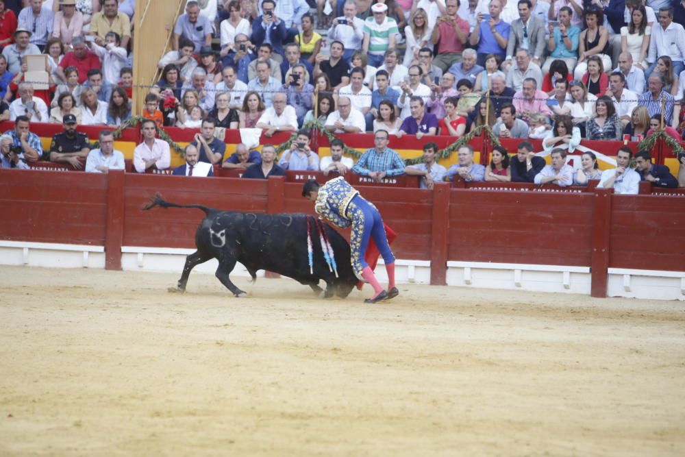 José Tomás y Manzanares salen por la puerta grande