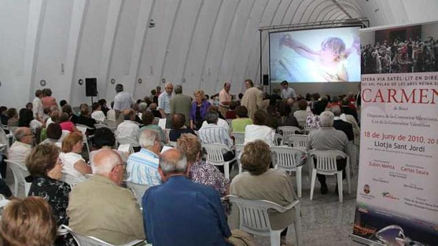 Ópera vía satélite en la Llotja