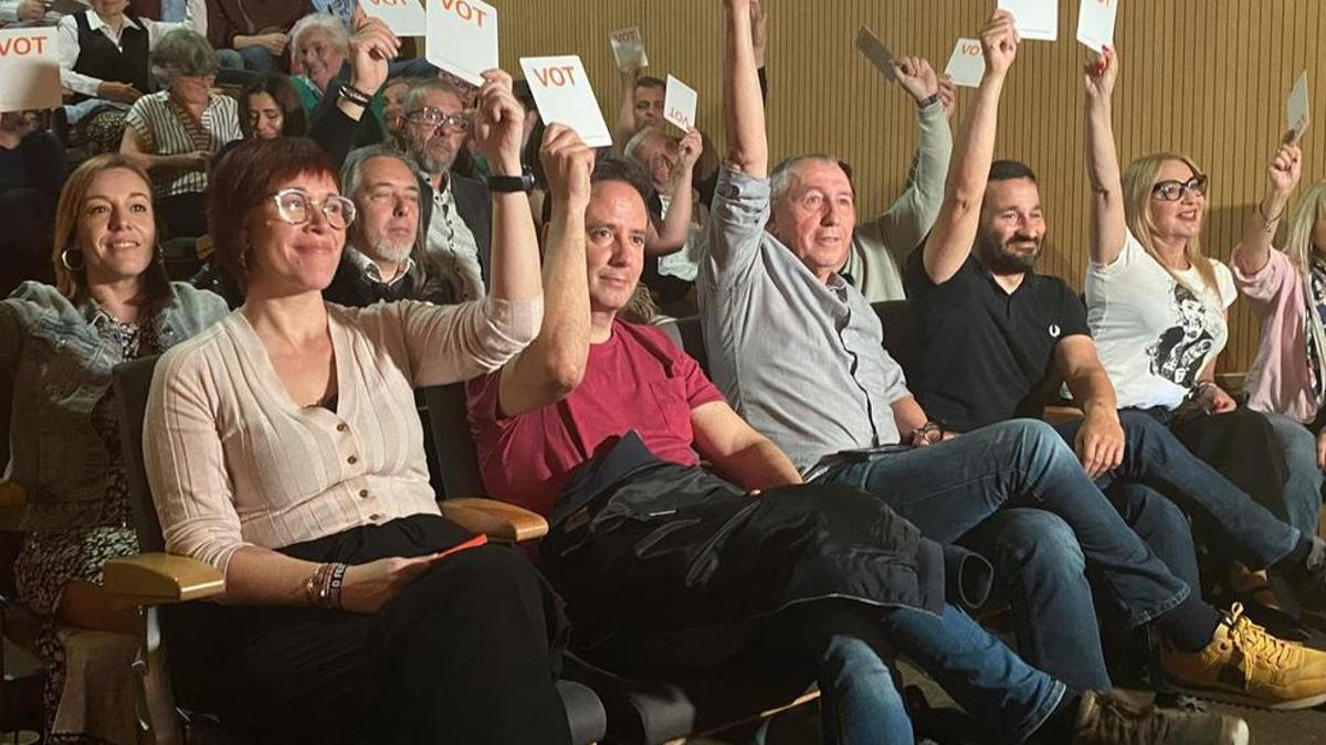 Reunión del consell nacional de Més Compromís.