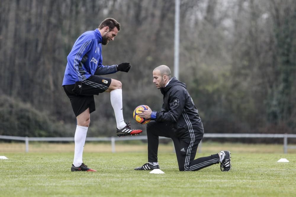 Tensión en el entrenamiento del Real Oviedo