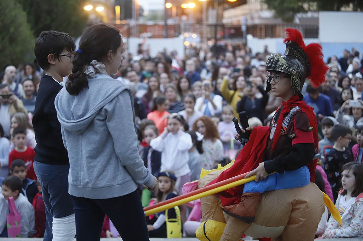 El CEIP Al Ándalus celebra su Sankt Martin por las calles de Vista Alegre