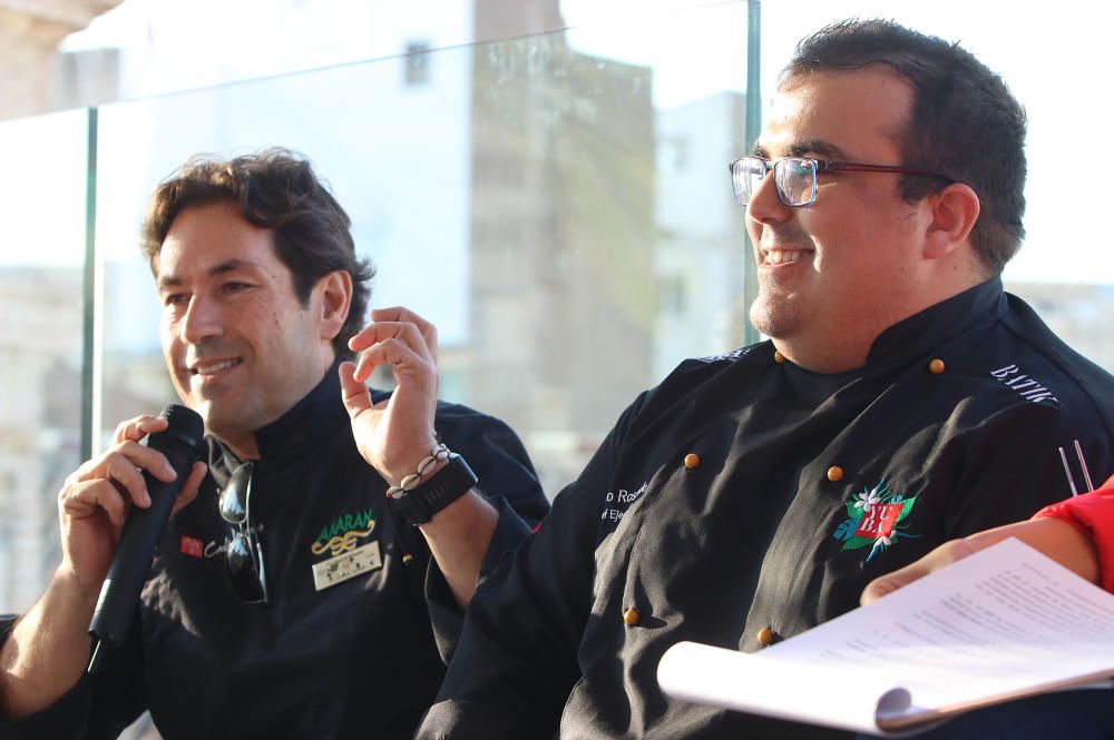 El evento, organizado por La Opinión de Málaga, reunió en la terraza del Hotel Málaga Premium a Cristina Martínez (Garbancita), Carlos Navarro Björk, Carlos Mansilla Gil de Bernabé y Mario Rosado