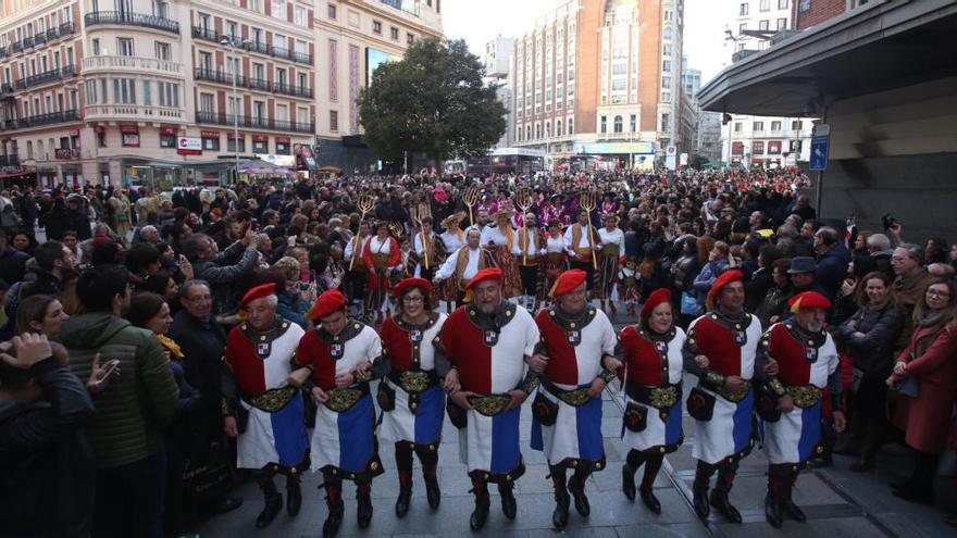 Imagen del gran desfile de las fiestas de la provincia en enero en Madrid con motivo de Fitur