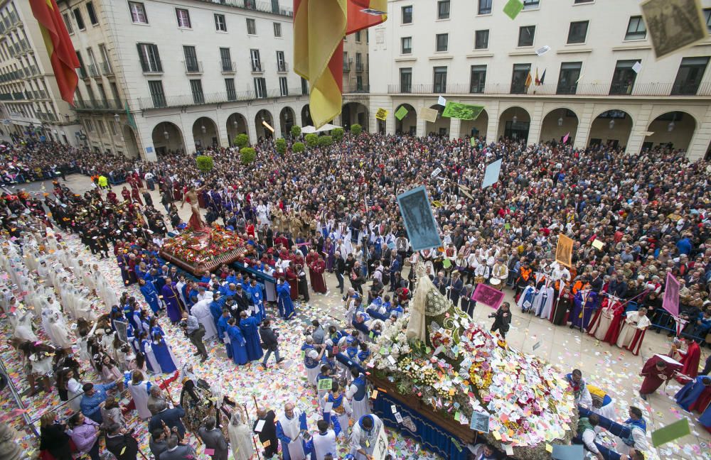 El Encuentro no procesiona en Alicante el Domingo de Resurrección.