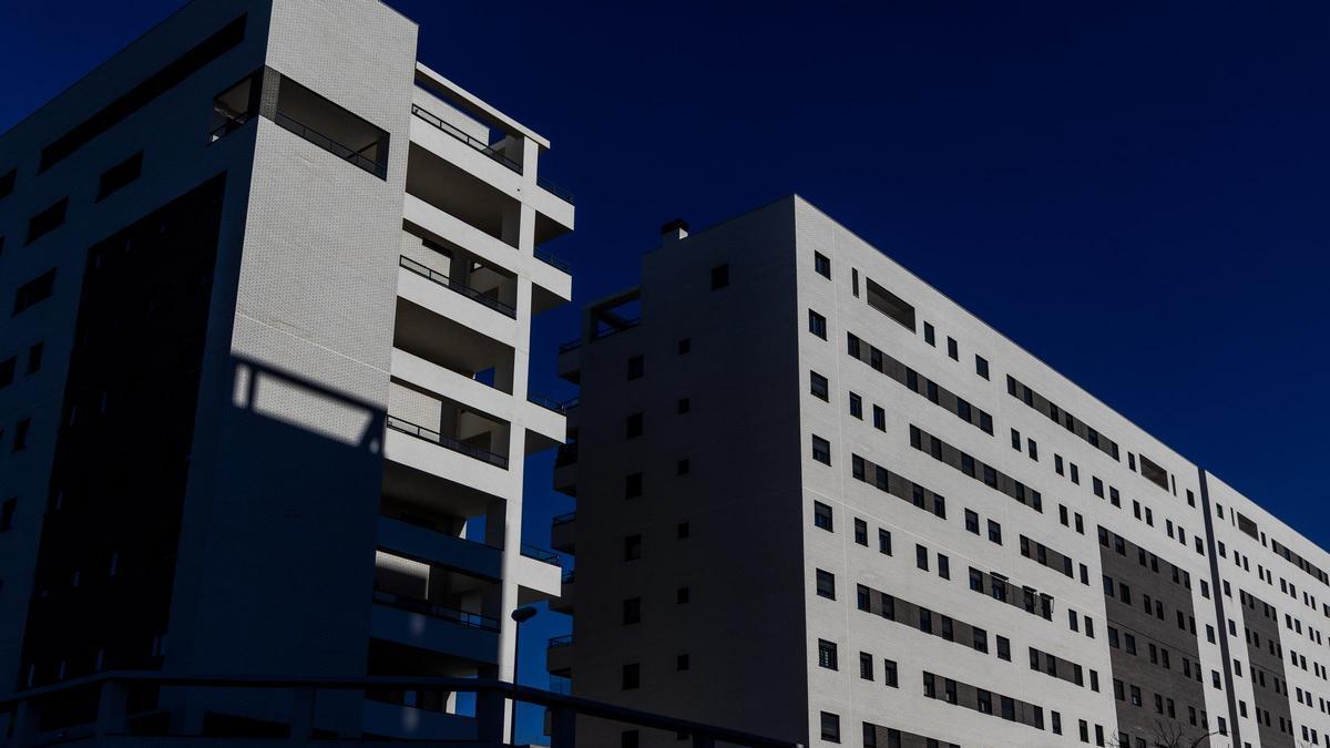 Pérez Llorca defiende el Plan Vive y promete “cambiar los protocolos” tras el escándalo de las viviendas protegidas en Alicante