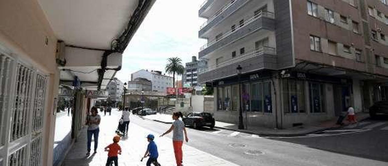 Calle Madrid, en Sanxenxo. // Gustavo Santos