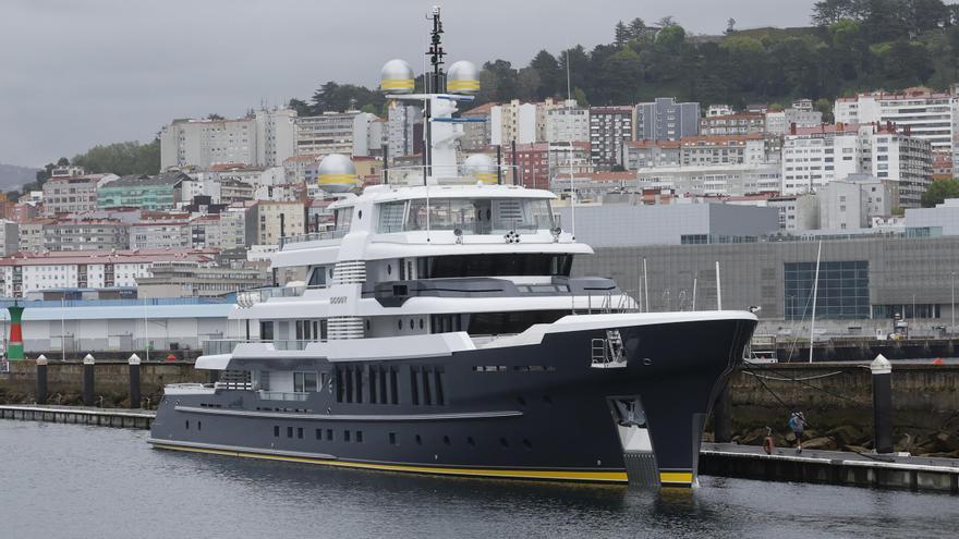 Así es el &quot;Scout&quot;, el superyate de visita en Vigo del multimillonario James Berwind