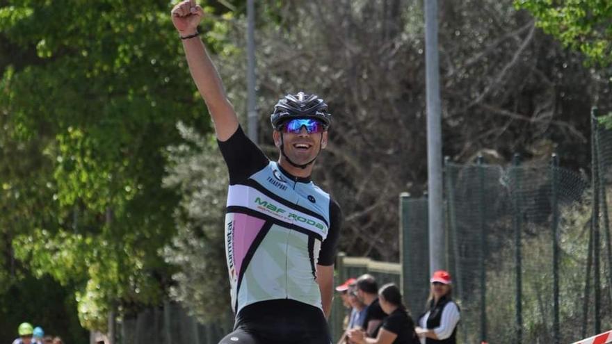Joan Llàcer Gabarrón, campeón de la Comunitat Valenciana de ciclismo &quot;gravel&quot;