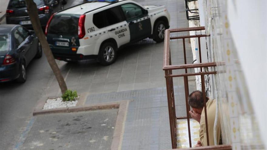 Detienen a un varón acusado de robar a un joven e intentarlo con otros dos