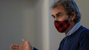 Fernando Simón veu raonable «assumir riscos» en l’actual escenari de la pandèmia