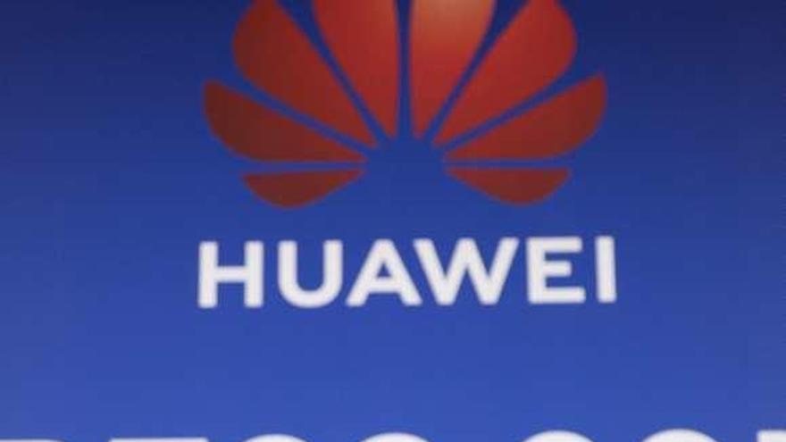 El presidente rotatorio de Huawei Guo Ping. // Efe