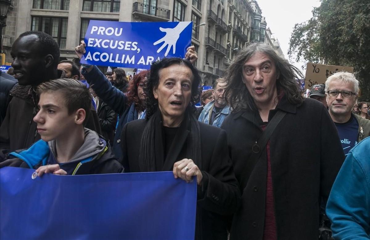 Manifestacion Volem acollir, ’Casa meva, Casa vostra’, en Barcelona por los refugiados.