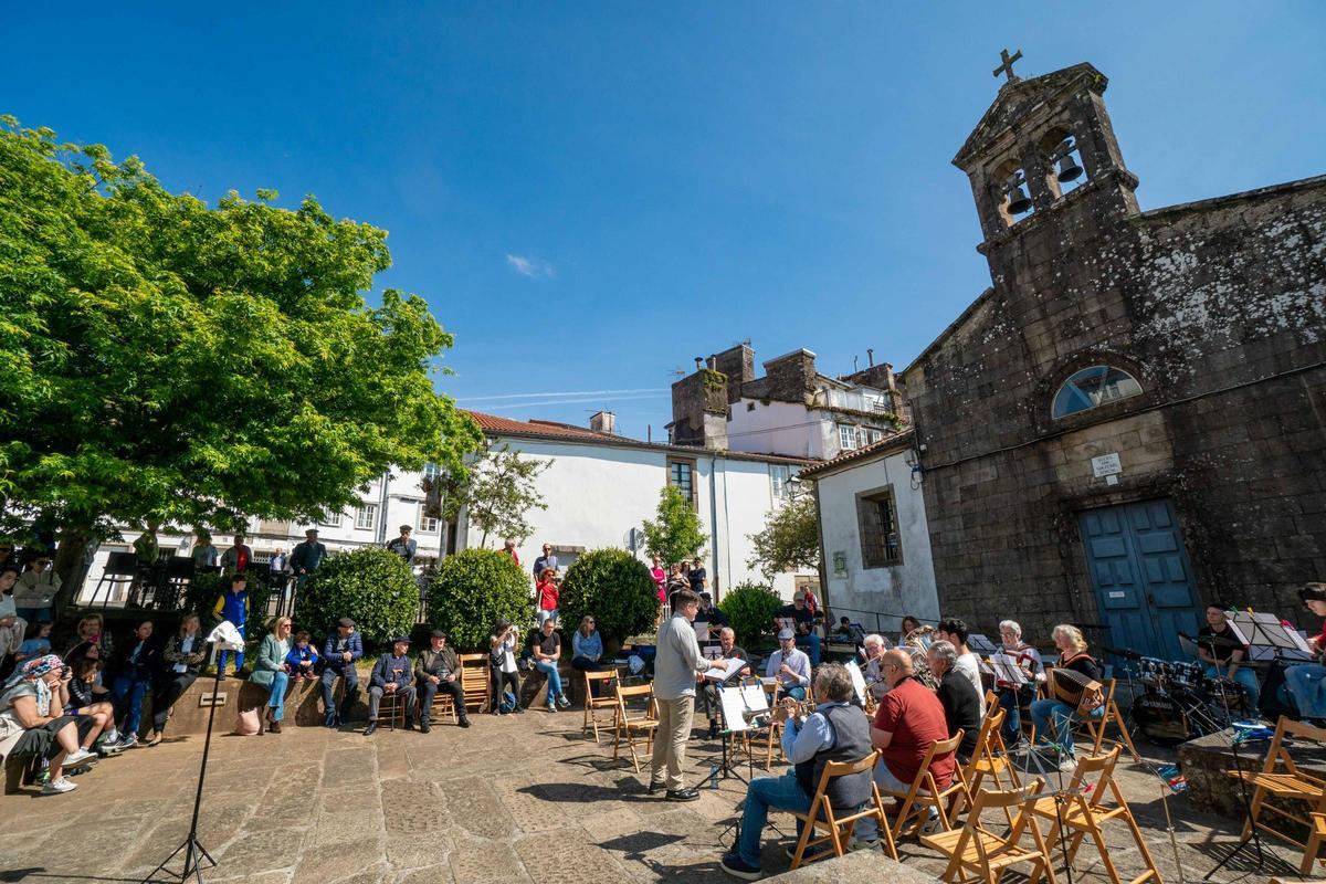 A Escola Municipal de Música ofreceu o seu tradicional Concerto para a Veciñanza