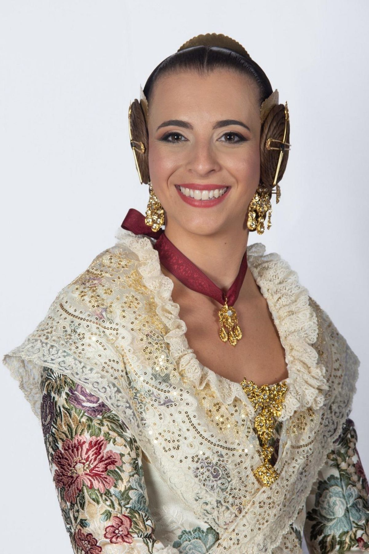 Ariana Olmier Carbonell (Nador Miraculosa)