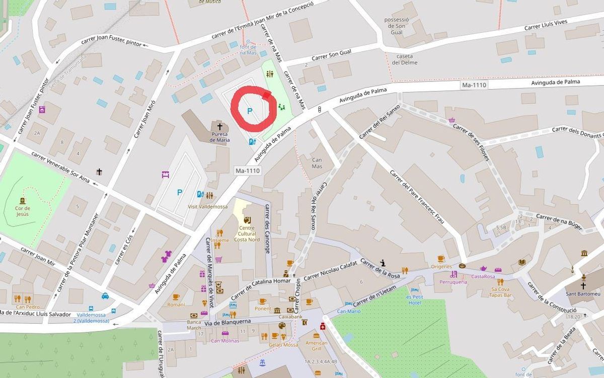 Auf dem rot eingekreisten Parkplatz gibt es künftig einen Bereich für Bewohner von Valldemossa.