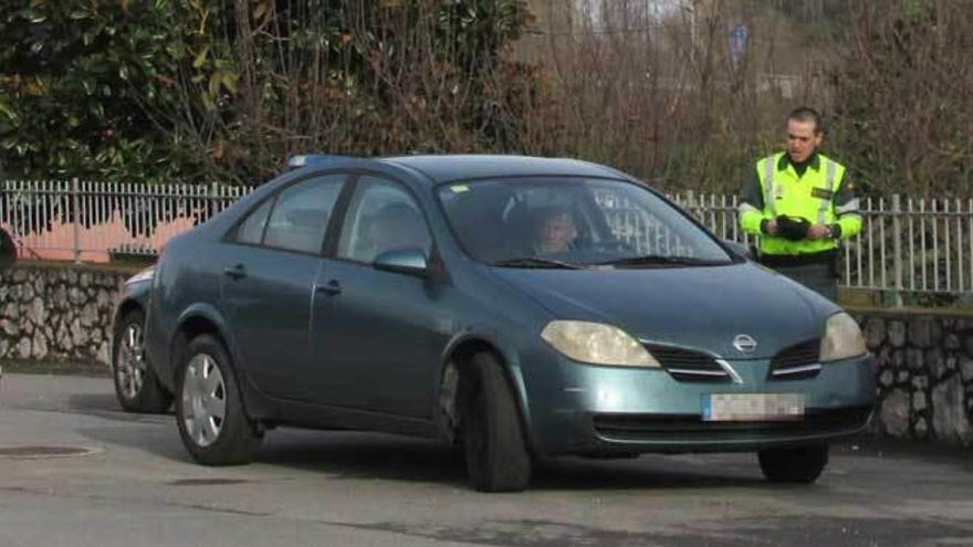 C. M. tras ser interceptado por la Guardia Civil el día 14, en Naves.