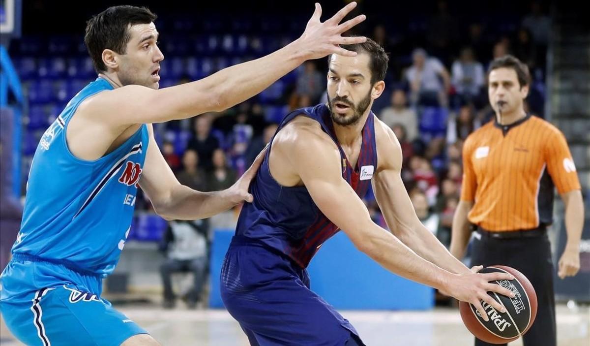 Sekulic defiende el ataque de Pau Ribas en el Barça-Fuenlabrada disputado en el Palau.