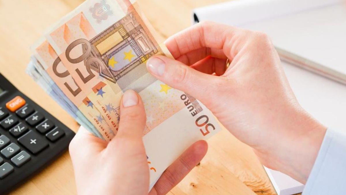 Dinero en casa así puedes tener hasta 500 euros a partir de hoy sin pasar por el banco o el cajero
