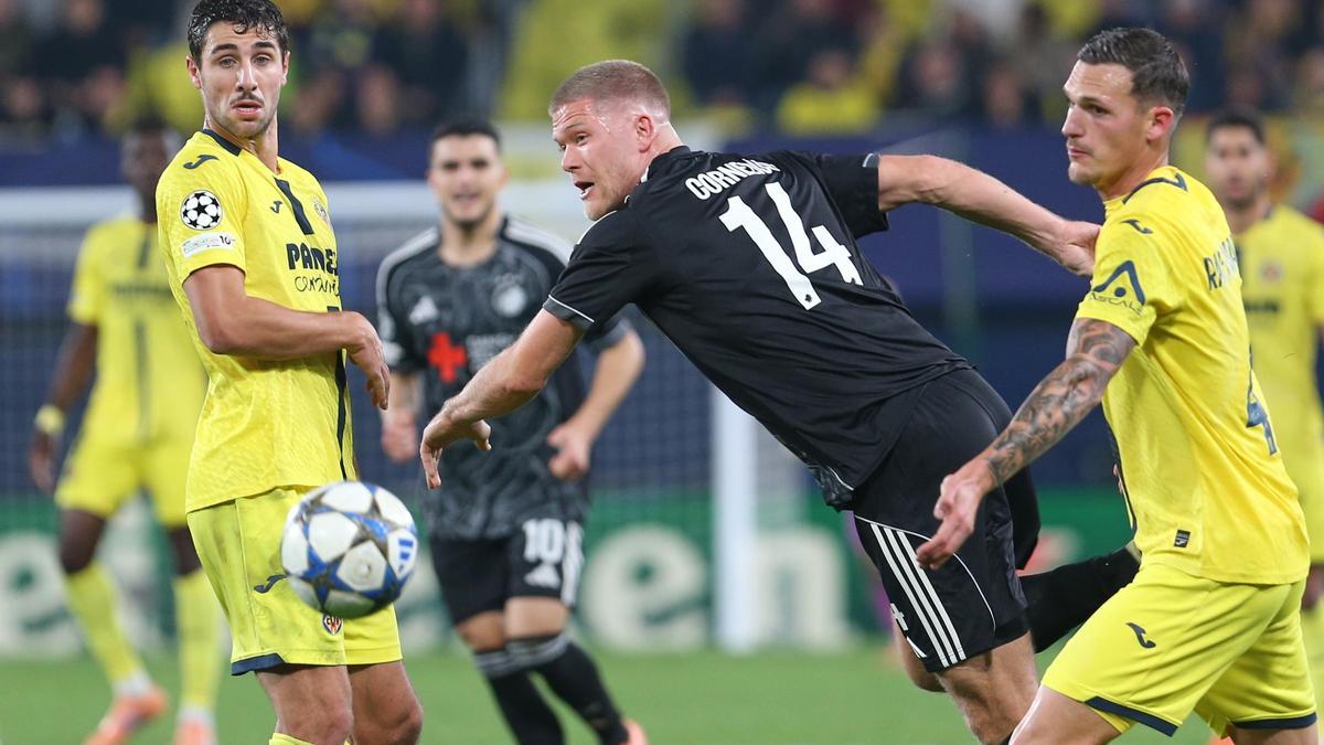 Cornelius, autor del gol de la victoria danesa frente al Villarreal en La Cerámica
