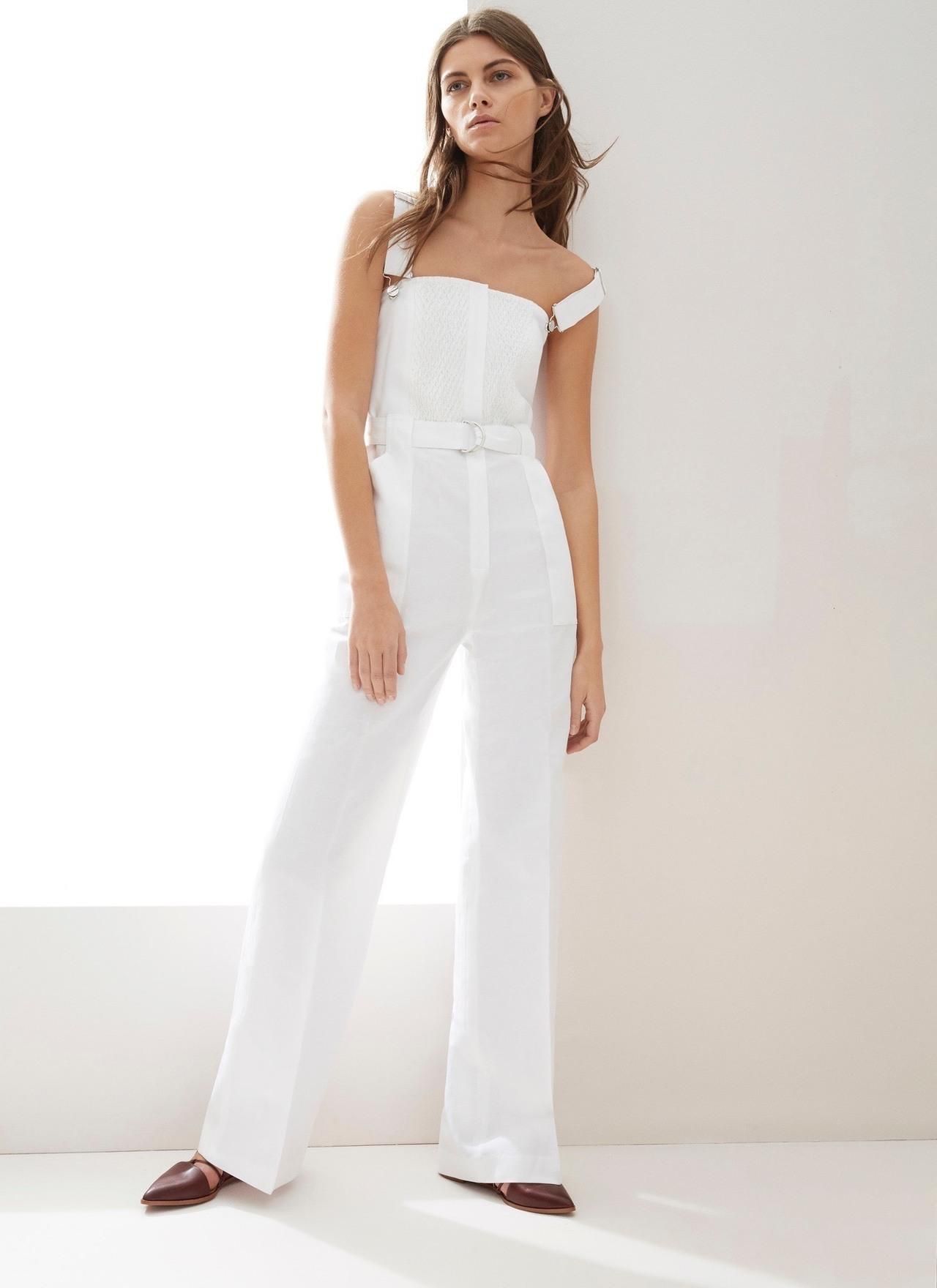 Jumpsuit para una ocasión especial, con detalle de nido de abeja de Adolfo Domínguez (240€)