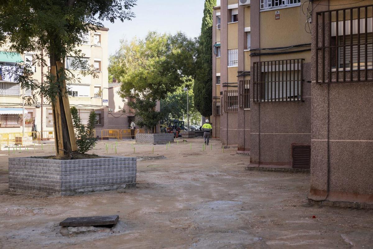 Madrid inicia la regeneración de la parcela G del Gran San Blas con una inversión de 1,8 millones.